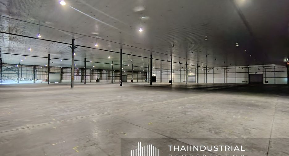 For rent warehouse in Ban Bueng, Chonburi