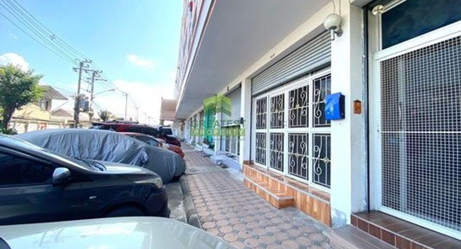 For sale 2 bedrooms condo in Mueang Nonthaburi, Nonthaburi