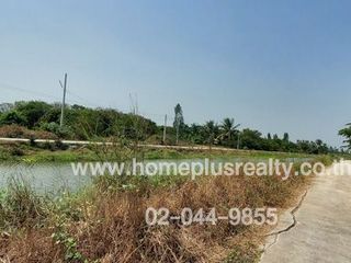 For sale land in Si Prachan, Suphan Buri