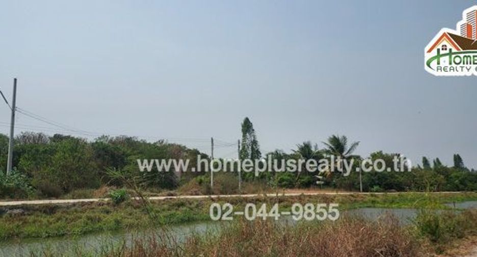 For sale land in Si Prachan, Suphan Buri