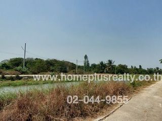 For sale land in Si Prachan, Suphan Buri