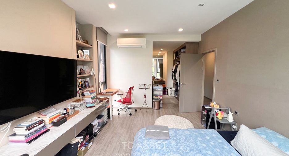 For sale 3 bedrooms condo in Suan Luang, Bangkok