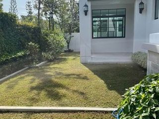 出售 5 卧室 独立屋 在 Saphan Sung, 曼谷