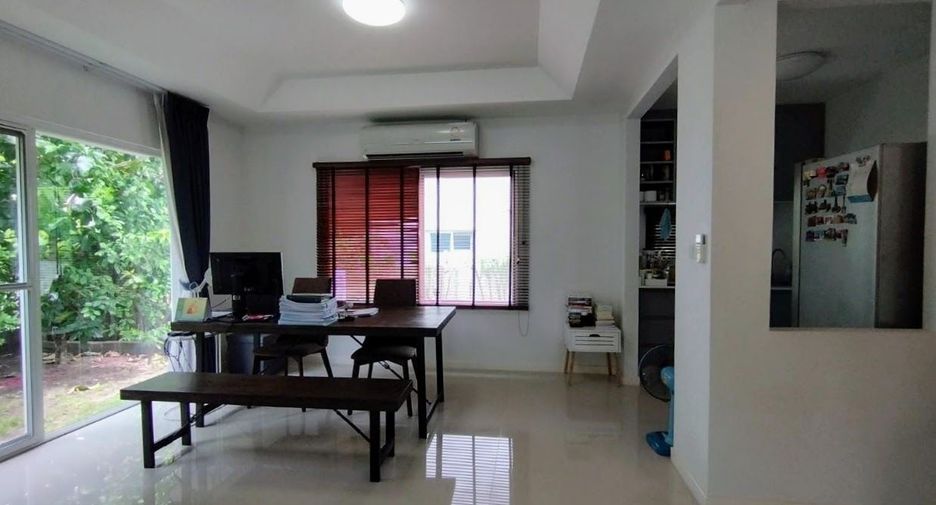 À vendre 3 chambres maison à Bang Sao Thong, Samut Prakan