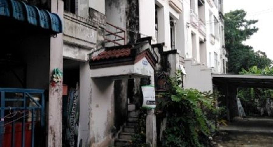 出售 商业空间 在 Pak Kret, Nonthaburi