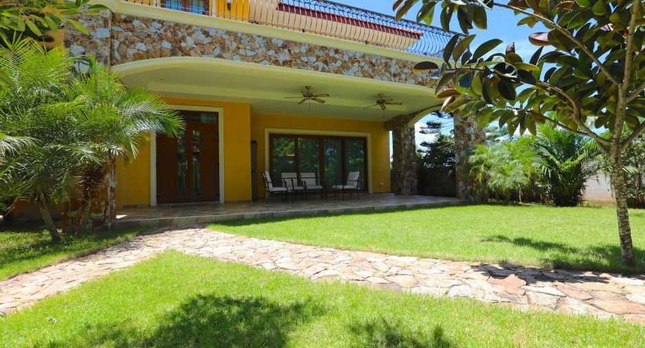 For sale 6 bed house in Huay Yai, Pattaya