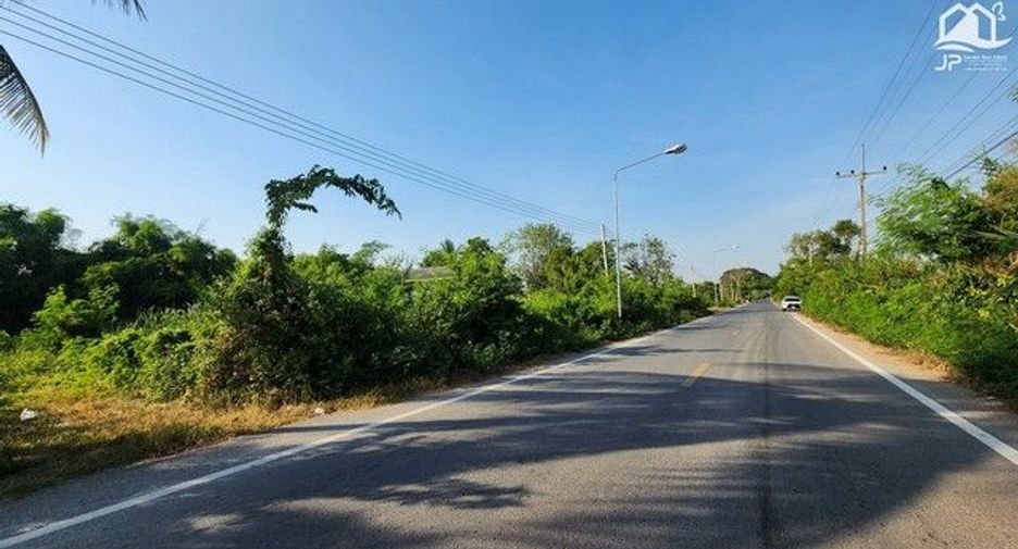 For sale land in Ongkharak, Nakhon Nayok