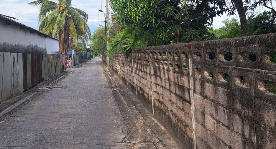 Grundstück zum Kauf in Min Buri, Bangkok