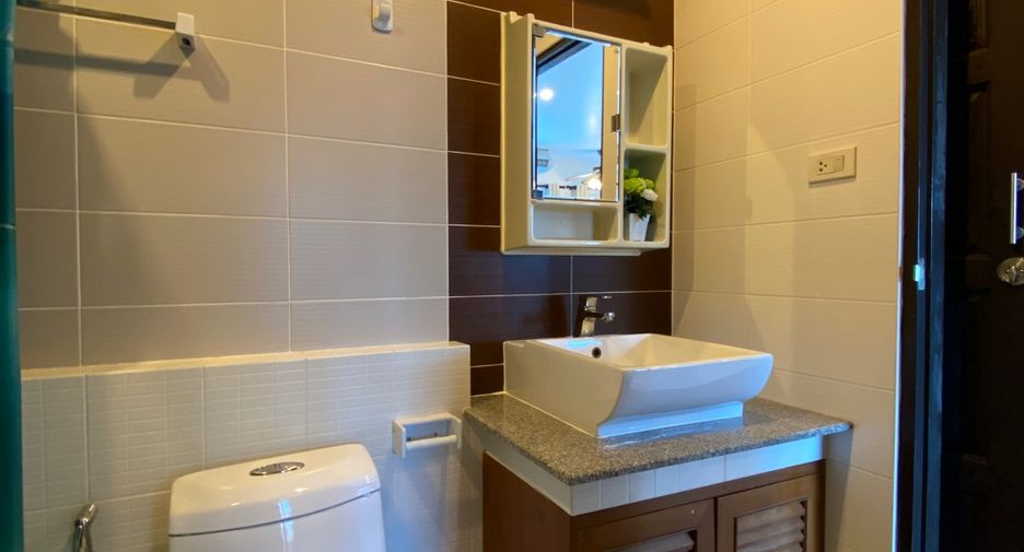 For sale 2 bedrooms condo in Mueang Chiang Mai, Chiang Mai
