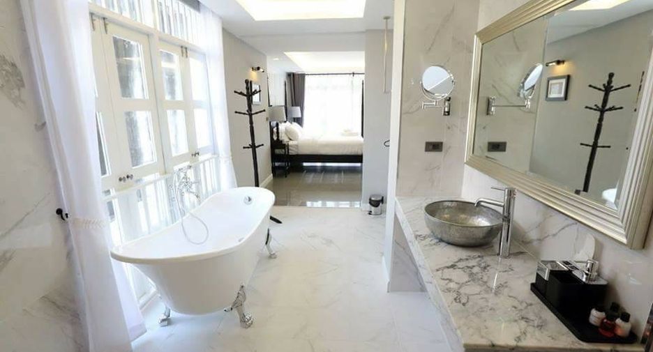 Продажа 12 спальни отель в Mueang Chiang Mai, Чианг Маи