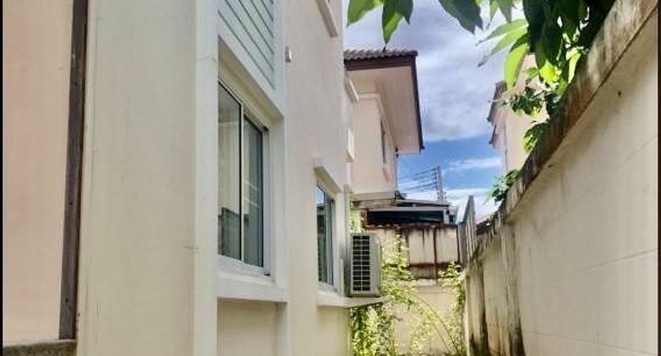 For sale 3 bedrooms house in Tha Takiap, Chachoengsao