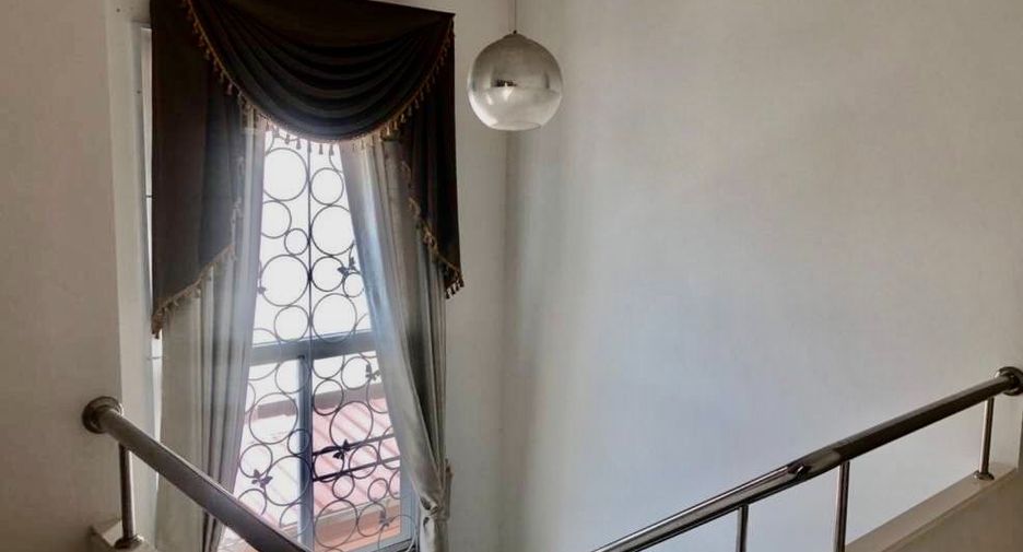 For sale 3 bedrooms house in Tha Takiap, Chachoengsao