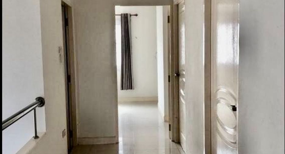For sale 3 bedrooms house in Tha Takiap, Chachoengsao