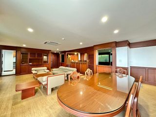 出租 3 卧室 公寓 在 Watthana, 曼谷