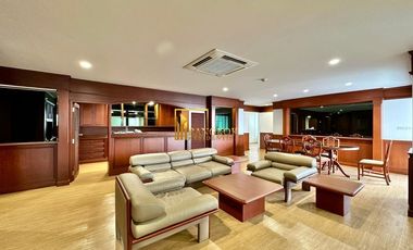 Condo en alquiler de 3 habitaciones en Watthana, Bangkok