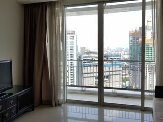 For rent and for sale 1 bed condo in Pathum Wan, Bangkok