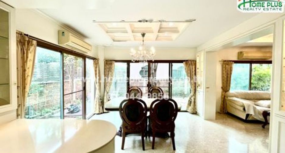 For sale 4 bedrooms house in Lat Krabang, Bangkok