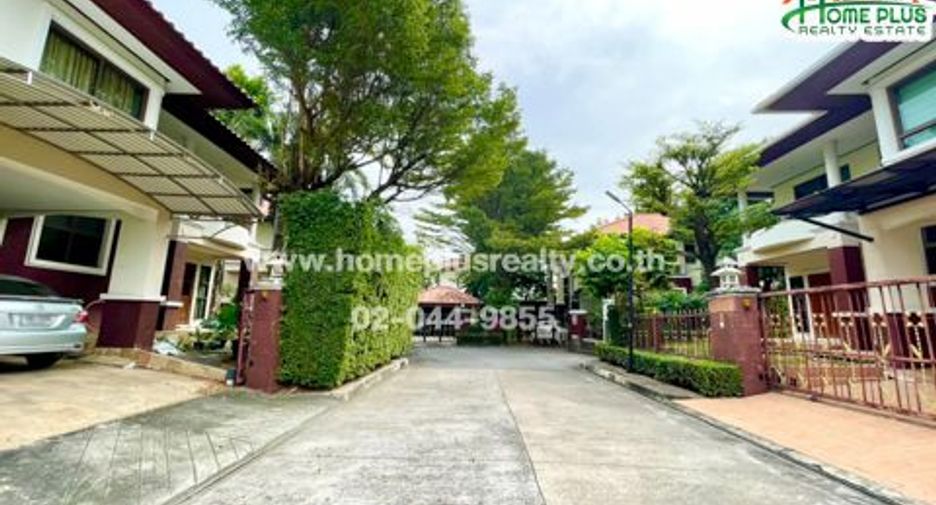 For sale 4 bedrooms house in Lat Krabang, Bangkok