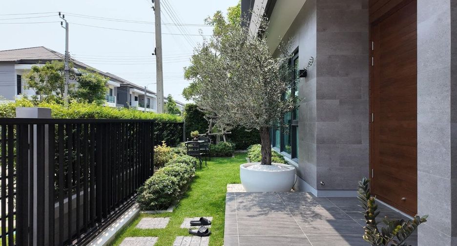 Casa en alquiler de 4 habitaciones en Bang Phli, Samut Prakan