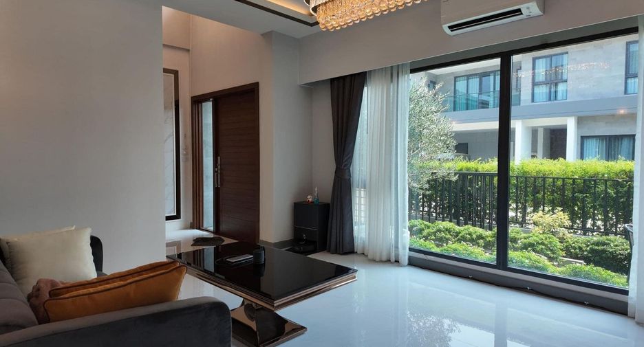 Casa en alquiler de 4 habitaciones en Bang Phli, Samut Prakan