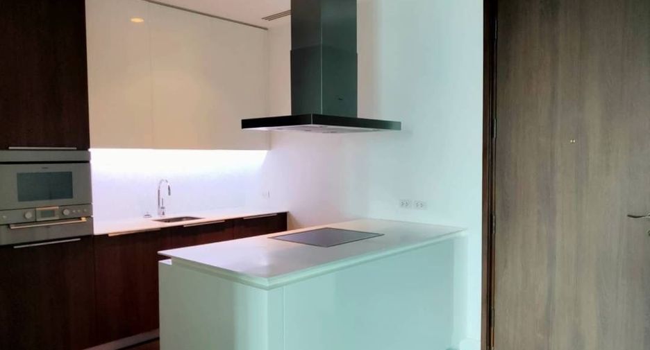 Condo en alquiler y en venta de 2 habitaciones en Pathum Wan, Bangkok