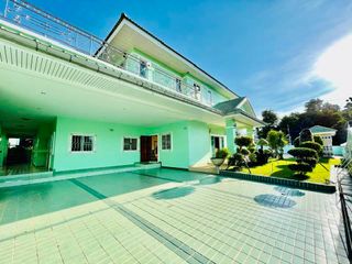 For rent 5 bedrooms villa in Bang Lamung, Chonburi