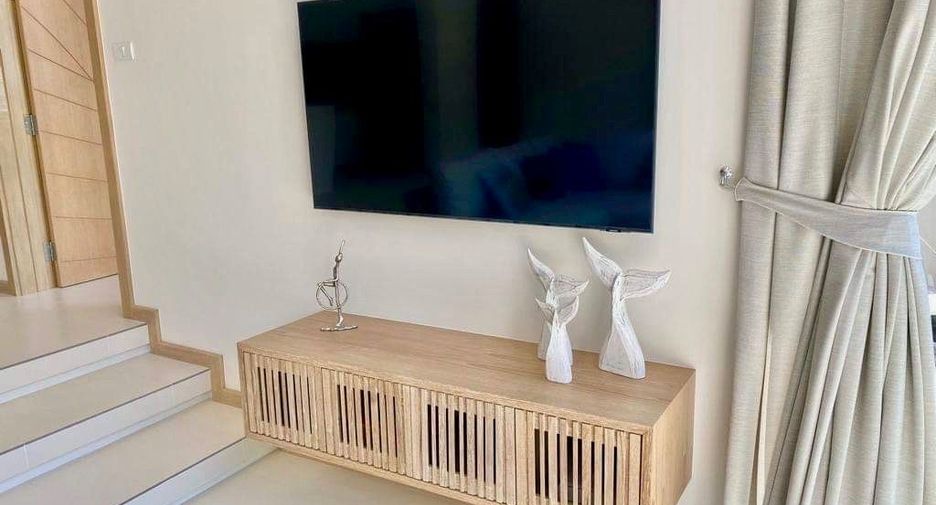 For rent and for sale 3 bedrooms house in Thalang, Phuket