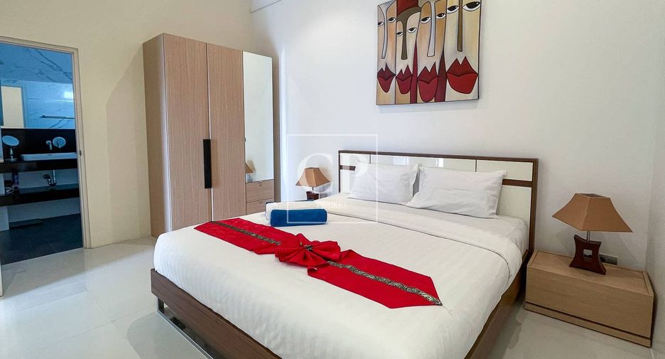 For sale 4 bedrooms condo in Mueang Phuket, Phuket