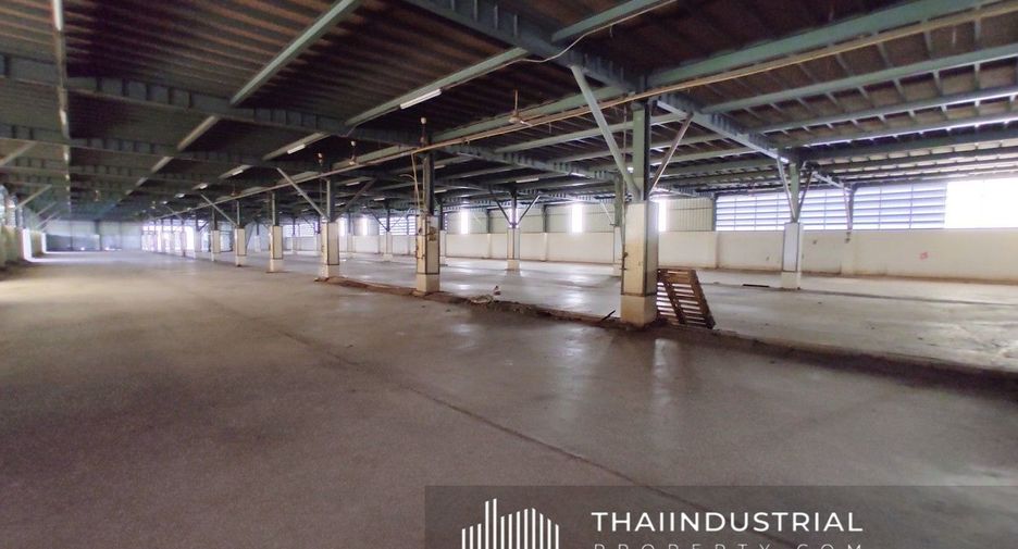 For rent warehouse in Lat Lum Kaeo, Pathum Thani