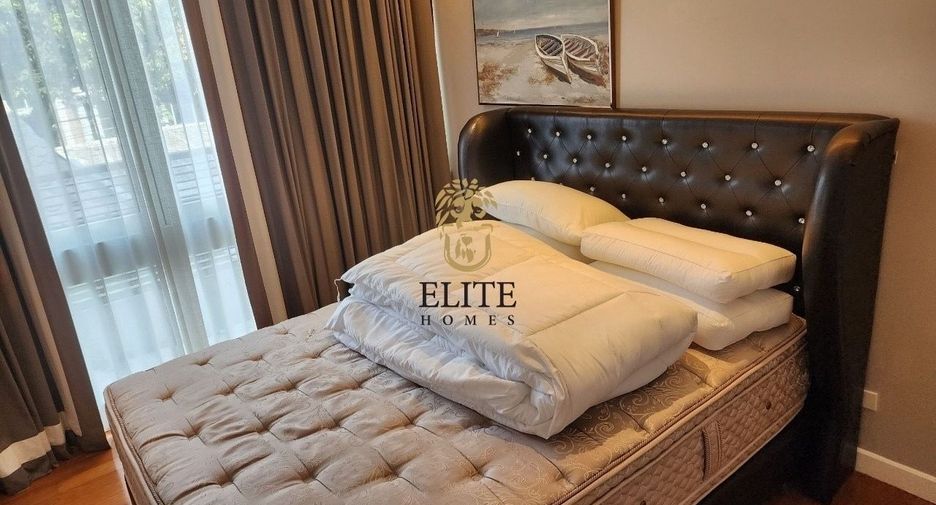 Condo en alquiler de 3 habitaciones en Watthana, Bangkok
