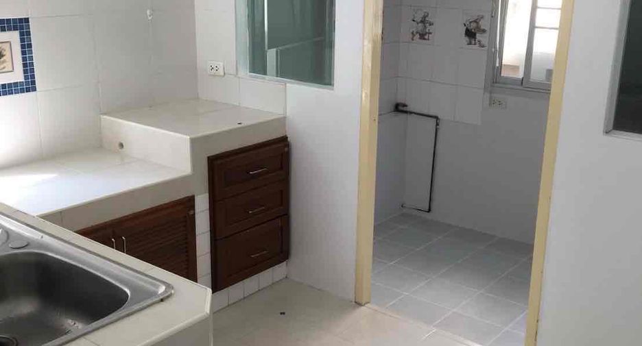 For rent 3 bedrooms house in Bang Phli, Samut Prakan
