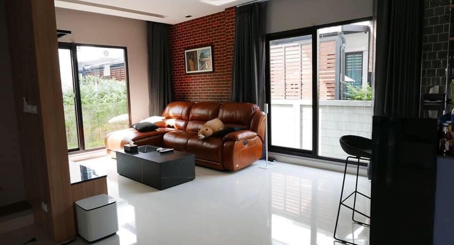 For rent そして for sale 4 ベッドルーム house in Bang Phli, Samut Prakan