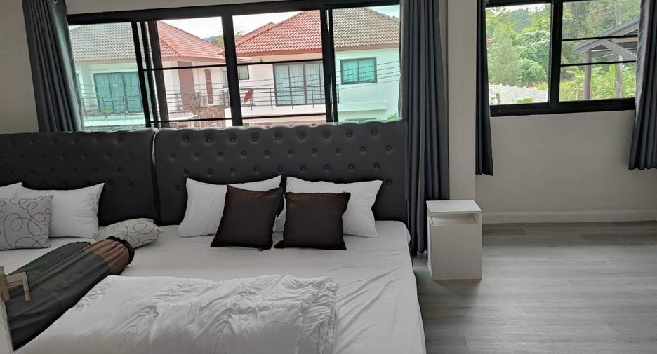 Villa en alquiler y en venta de 5 habitaciones en Kathu, Phuket