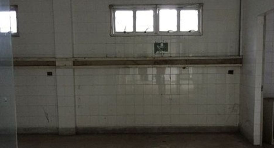 For sale retail Space in Mueang Uttaradit, Uttaradit