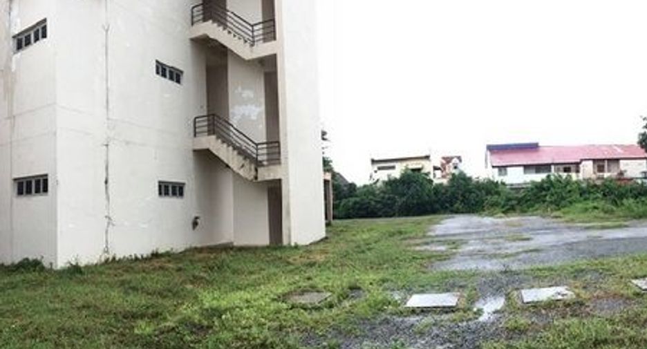 For sale retail Space in Mueang Uttaradit, Uttaradit