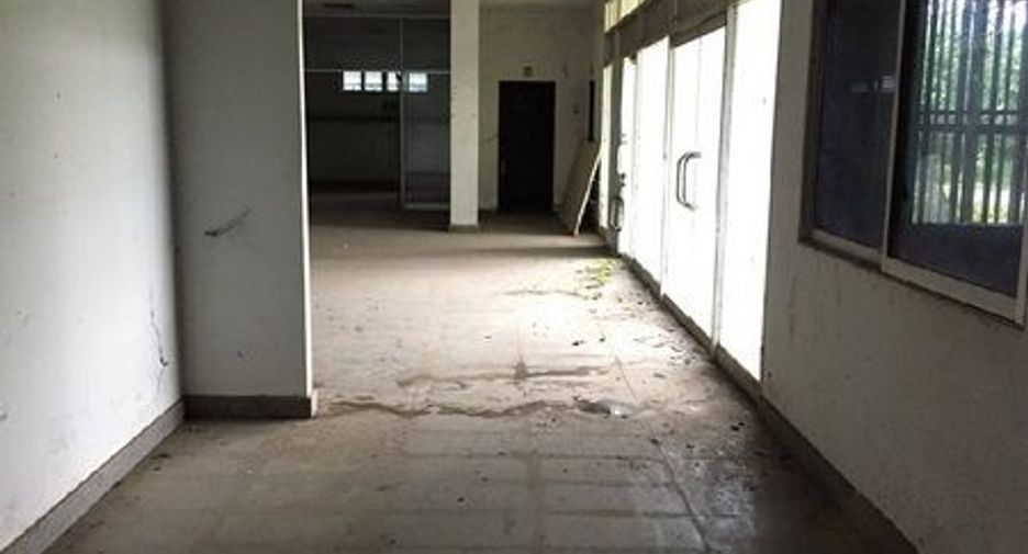 For sale retail Space in Mueang Uttaradit, Uttaradit