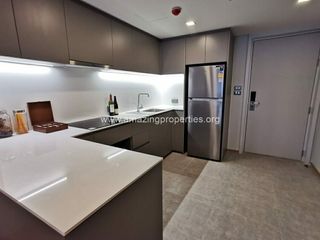 For rent 2 bed apartment in Watthana, Bangkok