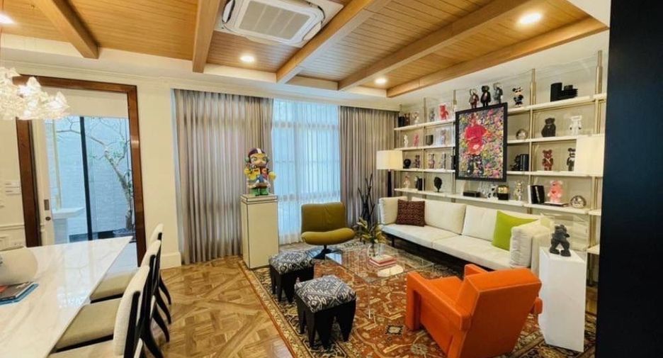 For rent そして for sale 5 ベッドルーム house in Saphan Sung, Bangkok