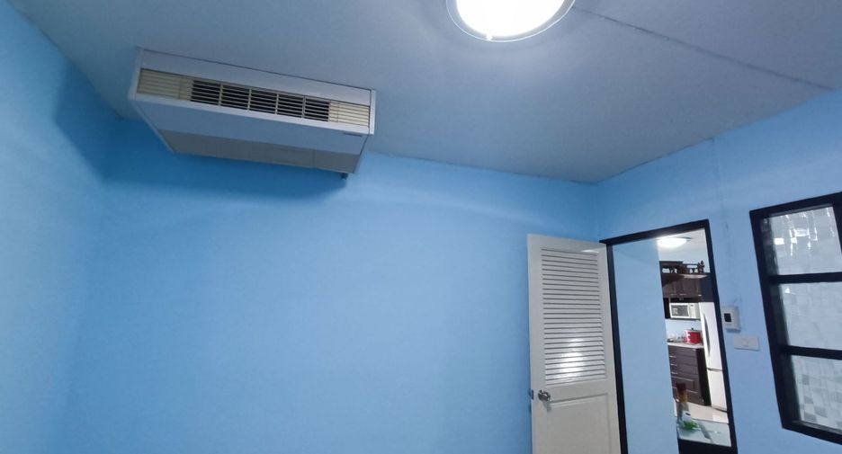Wohnung zum Kauf mit 2 Zimmer in Sathon, Bangkok