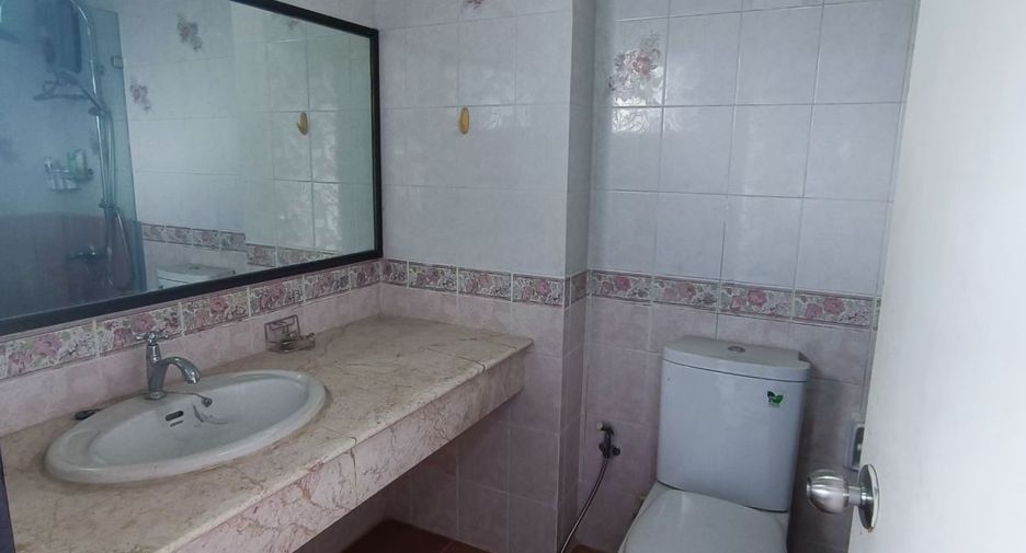 Wohnung zum Kauf mit 2 Zimmer in Sathon, Bangkok