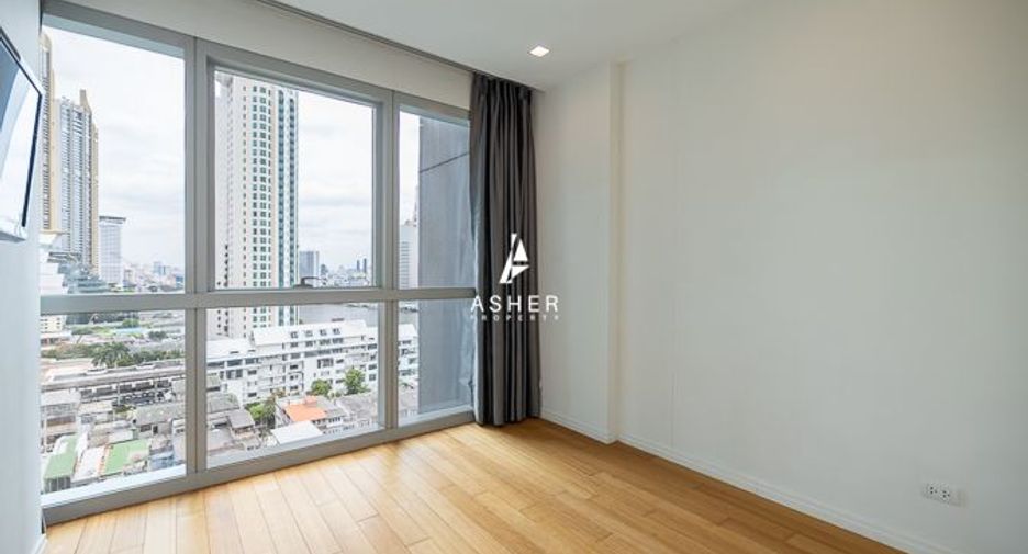 À vendre 2 chambres condo à Sathon, Bangkok