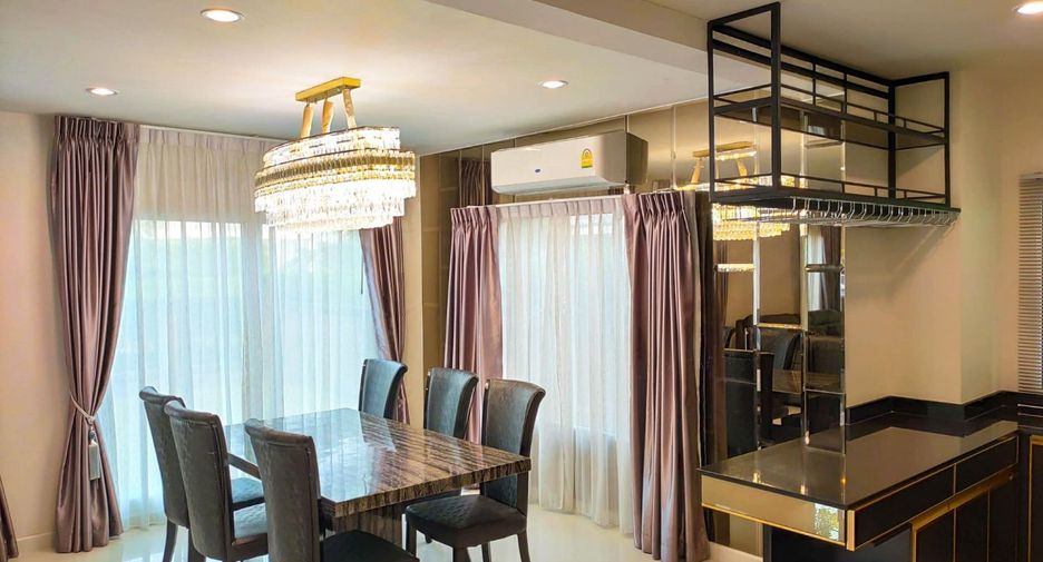 For rent 3 Beds house in Suan Luang, Bangkok