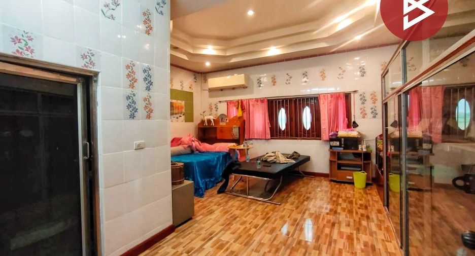 For sale 4 Beds house in Ban Pong, Ratchaburi