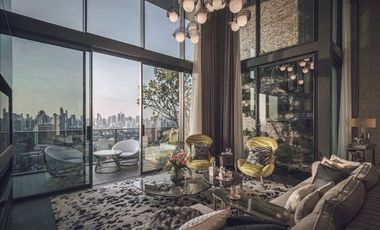 For sale 4 bedrooms condo in Watthana, Bangkok