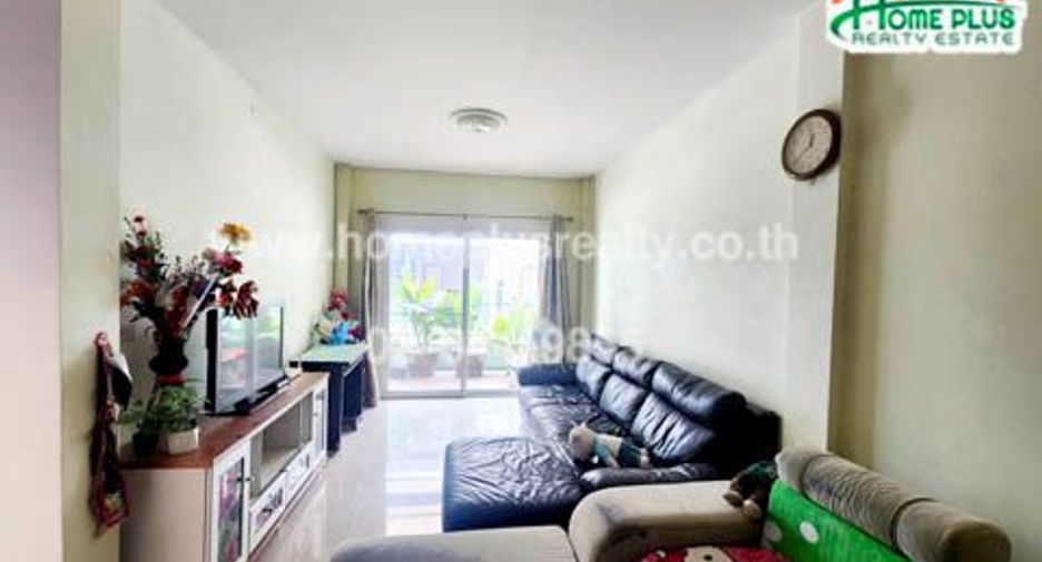 For rent and for sale 3 bed townhouse in Phanat Nikhom, Chonburi
