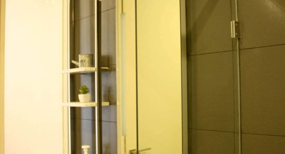 For rent and for sale 2 bedrooms condo in Khlong San, Bangkok