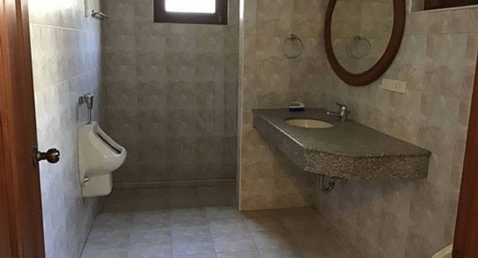 For rent 5 bedrooms house in Prawet, Bangkok
