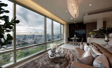 Condo en alquiler de 2 habitaciones en Pathum Wan, Bangkok