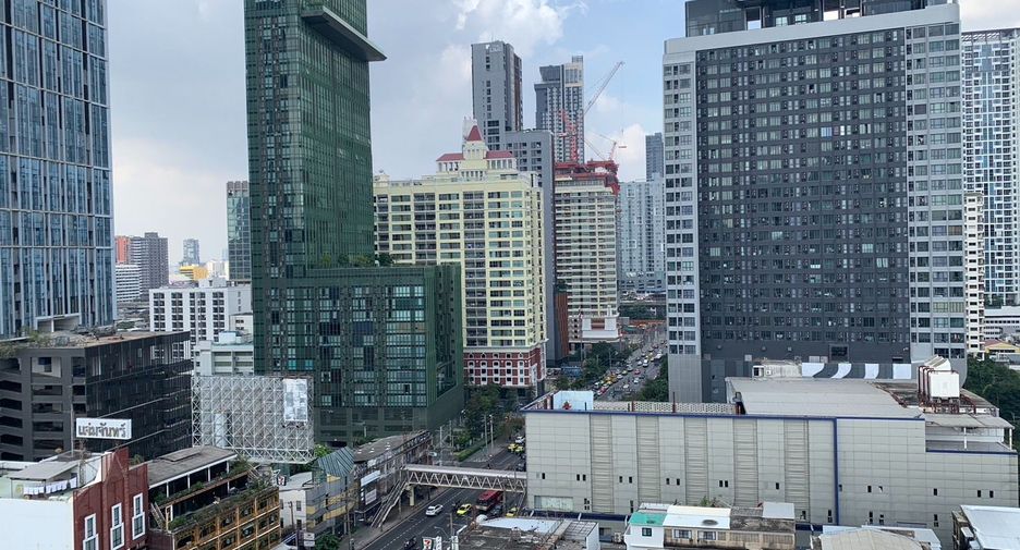 Wohnung zum Kauf mit 1 Zimmer in Pathum Wan, Bangkok