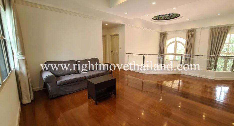 For rent 4 bedrooms house in Mueang Samut Prakan, Samut Prakan